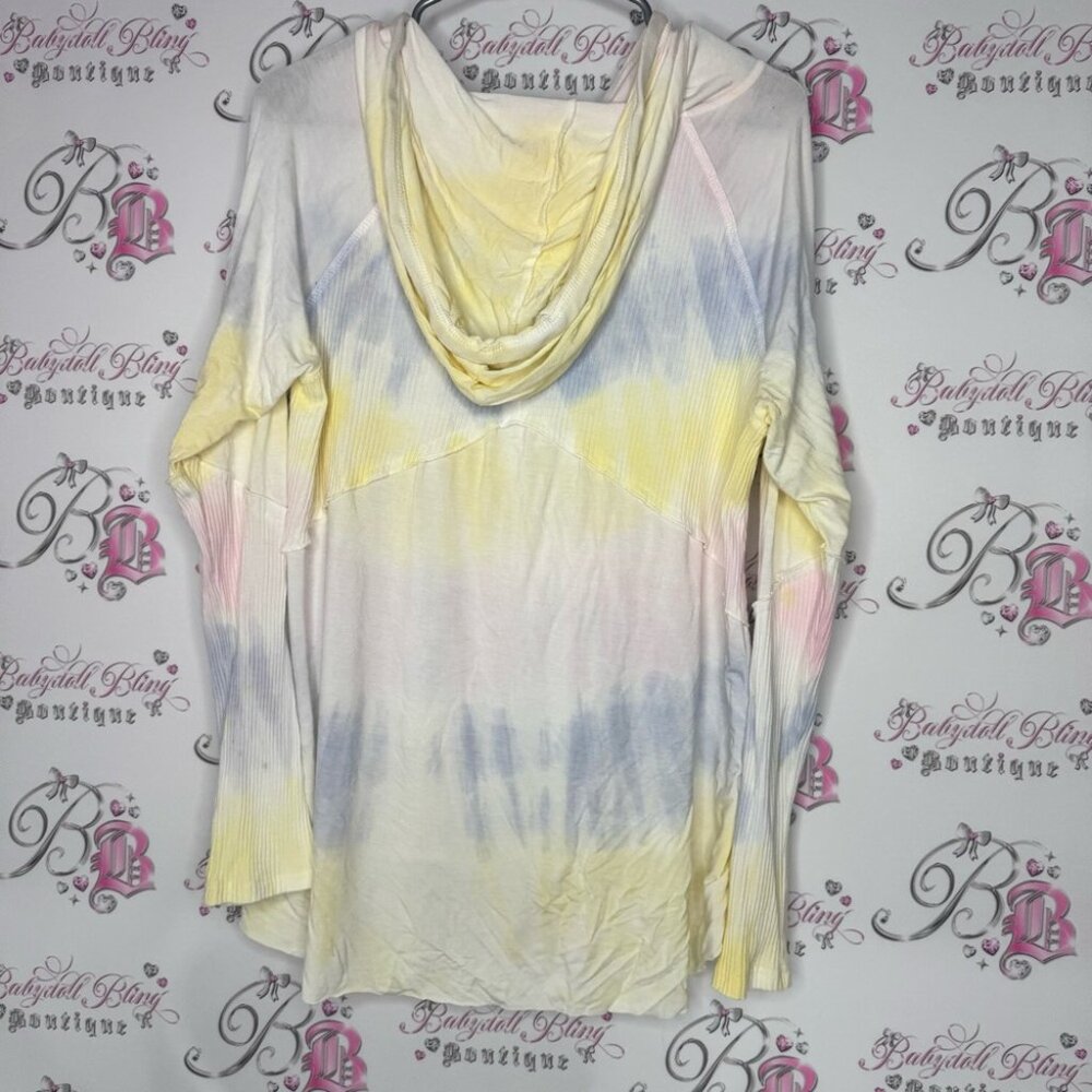 POL hoodie style ombré buttons Tie-Dye Hooded Long Sleeve Top - Picture 2 of 11